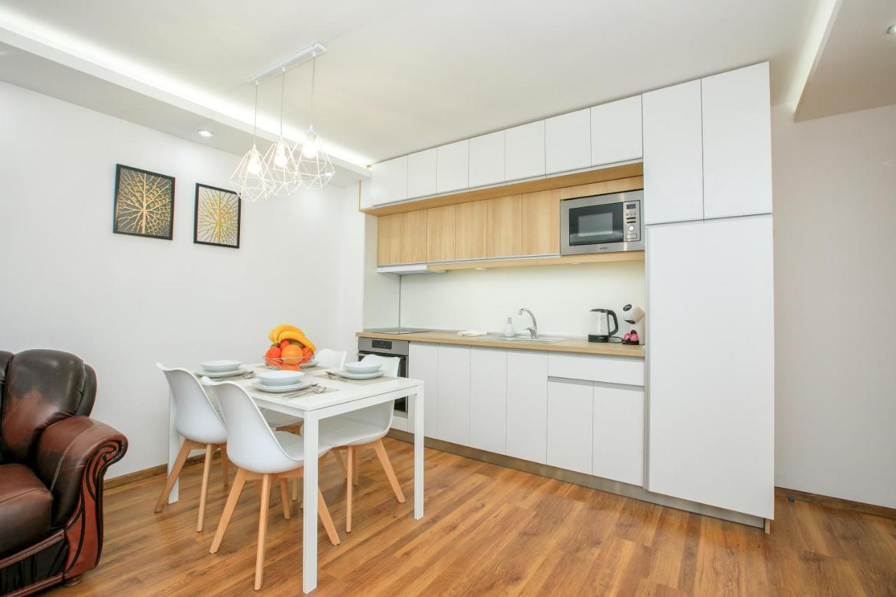 Dream Park Apartment Sandanski Bagian luar foto
