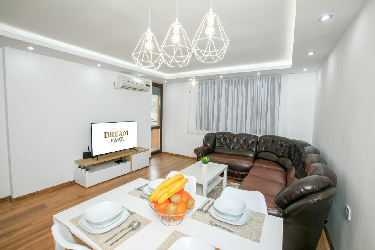 Dream Park Apartment Sandanski Bagian luar foto