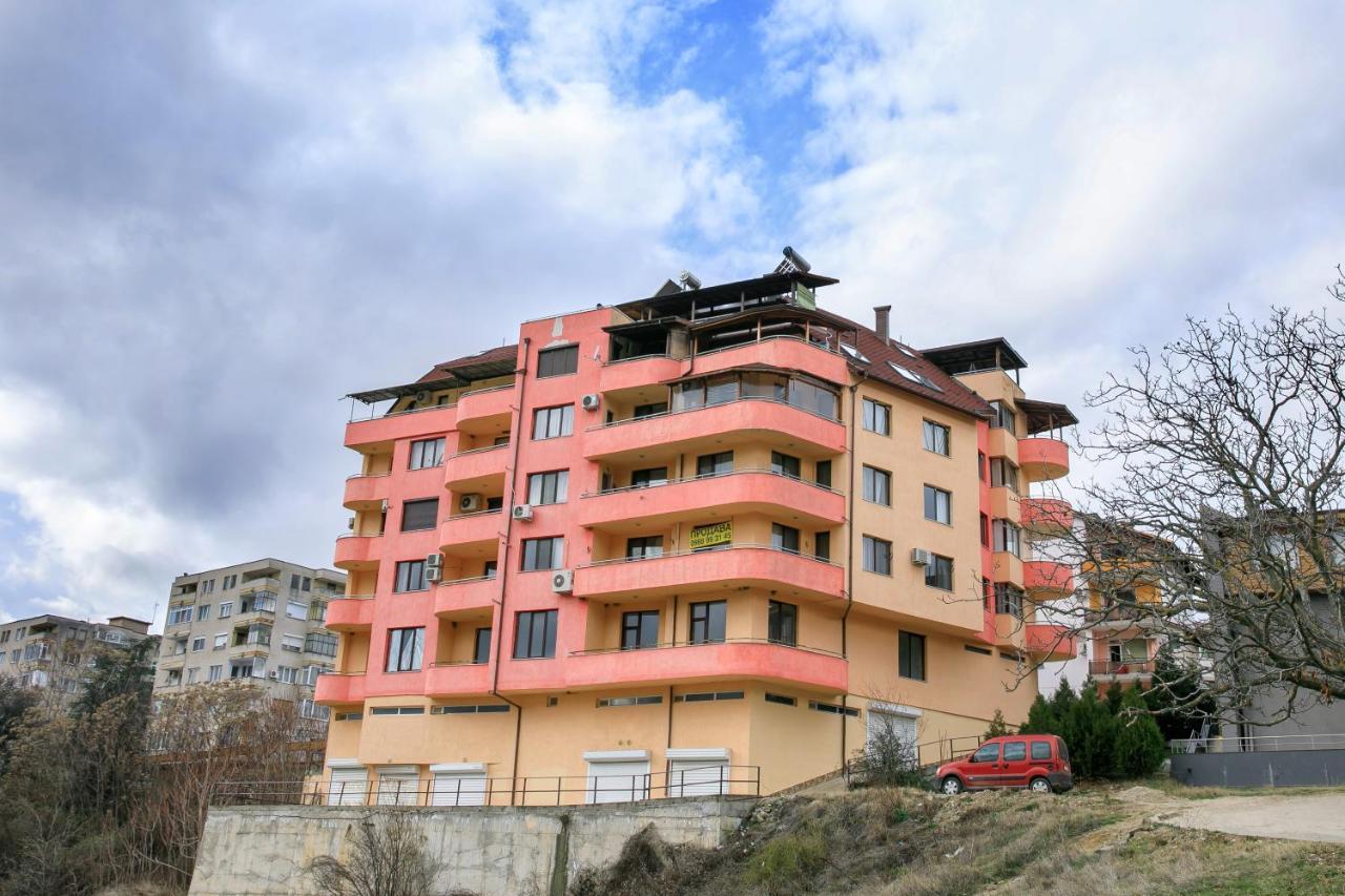 Dream Park Apartment Sandanski Bagian luar foto